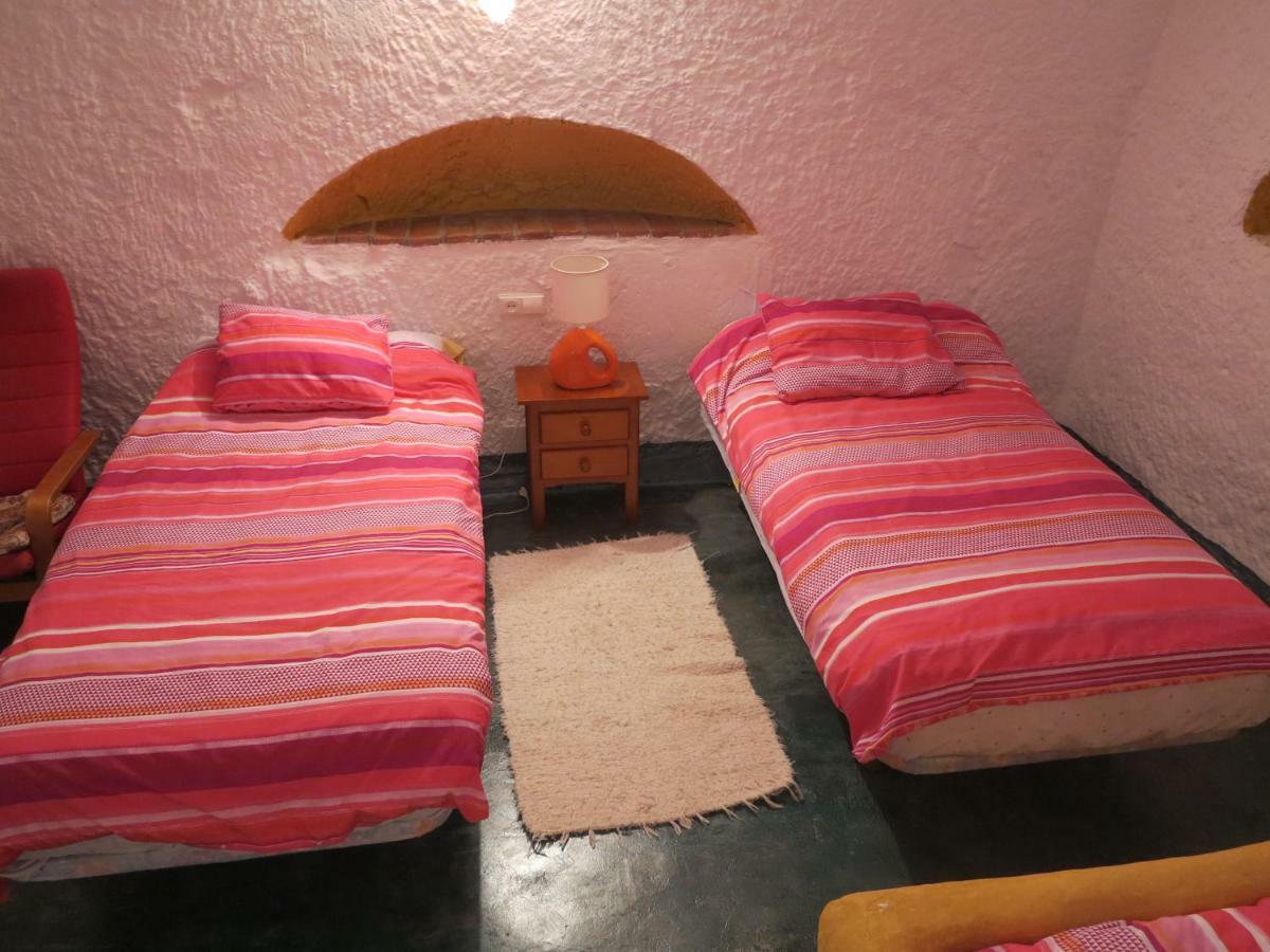 Casa Cueva Lopera Guest House Graena Exterior photo
